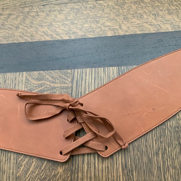 BABATON ARITZIA Smooth Leather Brown Lace Corset Thick Belt Women’s Size Small - Picture 12 of 16